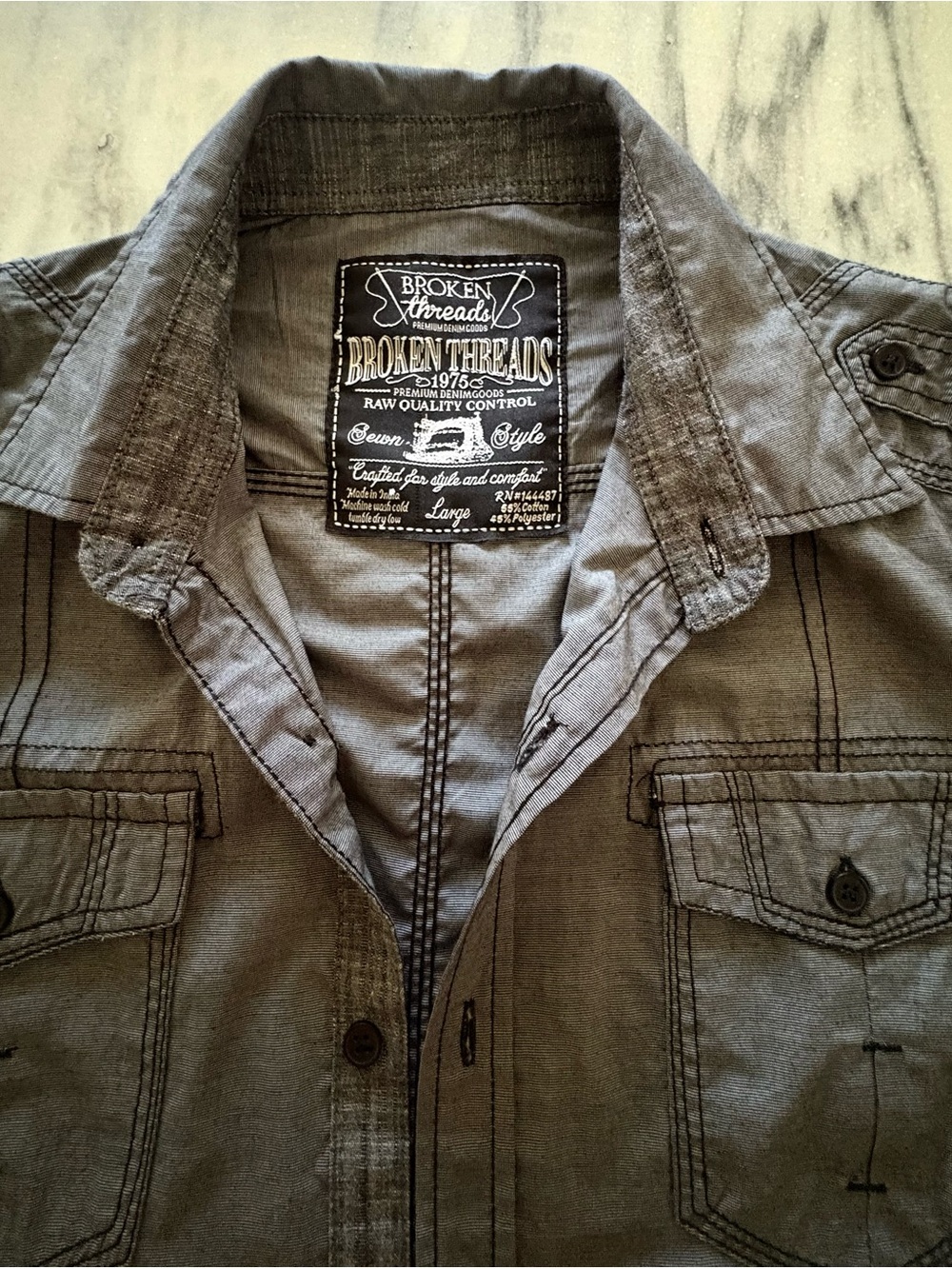 Broken Threads Men's Gray military style Shirt size large